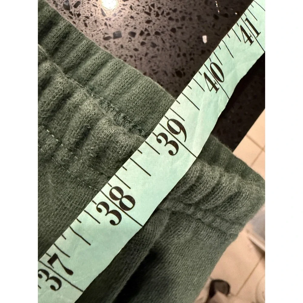 Essentials Fear of God Mens Forest Green Logo Sweatpants Joggers Size M 3553